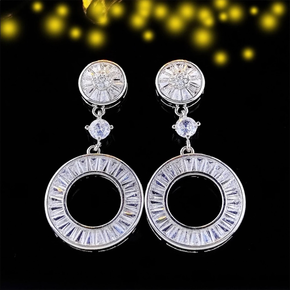 New Women’s Set Diamond Heart Earrings&Necklace - Picture 2 of 3